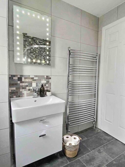 Home In Solihull - Near Nec, Bhx & Solihull Town Centre Birmingham Luaran gambar